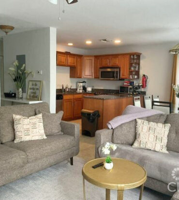 NORTH SIDE CONDOS #302