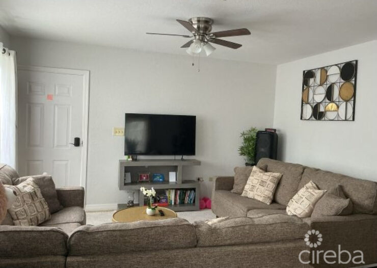 NORTH SIDE CONDOS #302