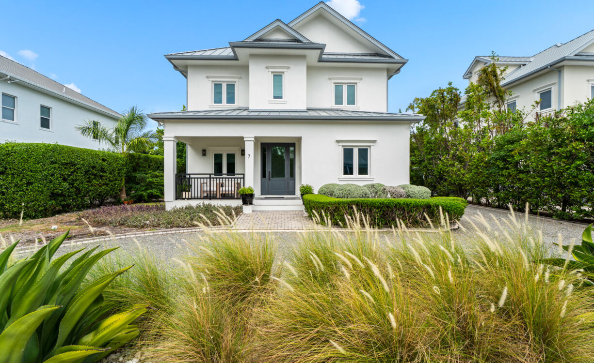 THE CHYMES 7, SOUTH SOUND HOME