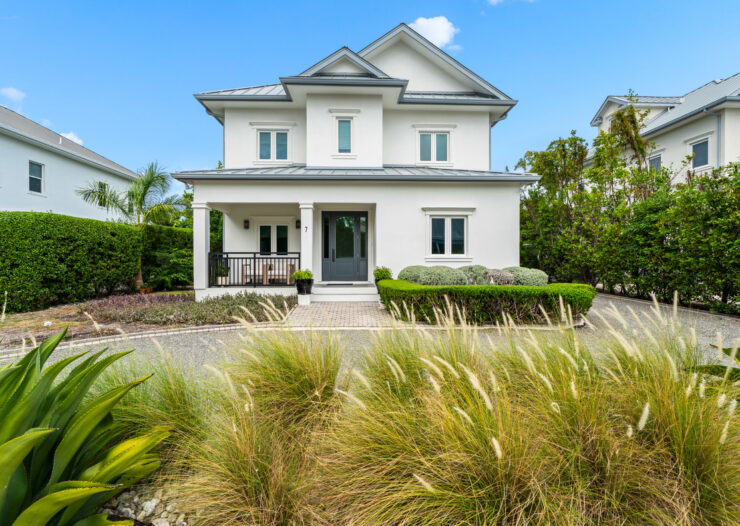 THE CHYMES 7, SOUTH SOUND HOME