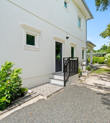 THE CHYMES 7, SOUTH SOUND HOME