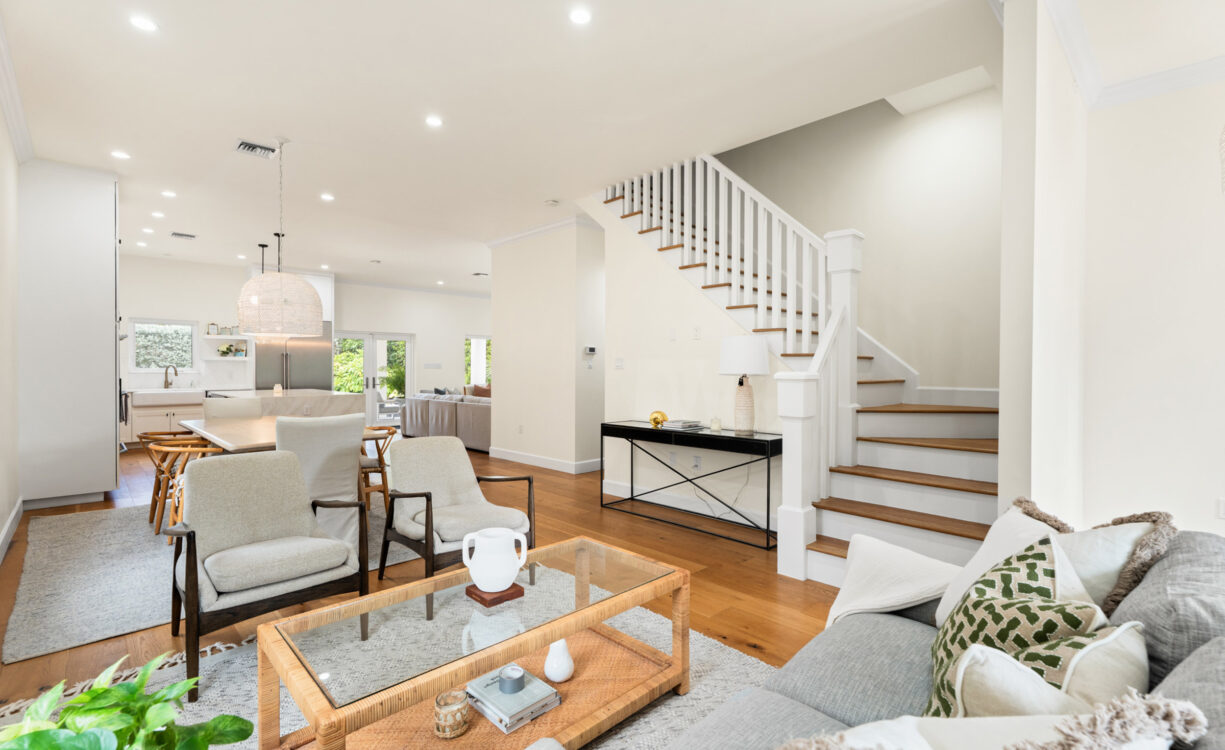THE CHYMES 7, SOUTH SOUND HOME