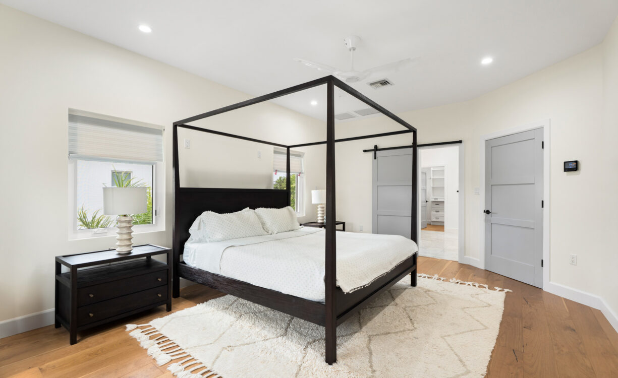 THE CHYMES 7, SOUTH SOUND HOME