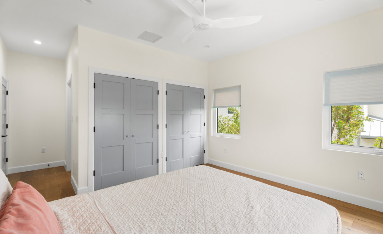 THE CHYMES 7, SOUTH SOUND HOME