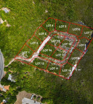 4.7 ACRES - 16 LOT SUBDIVISION WITH PLANNING APPROVAL