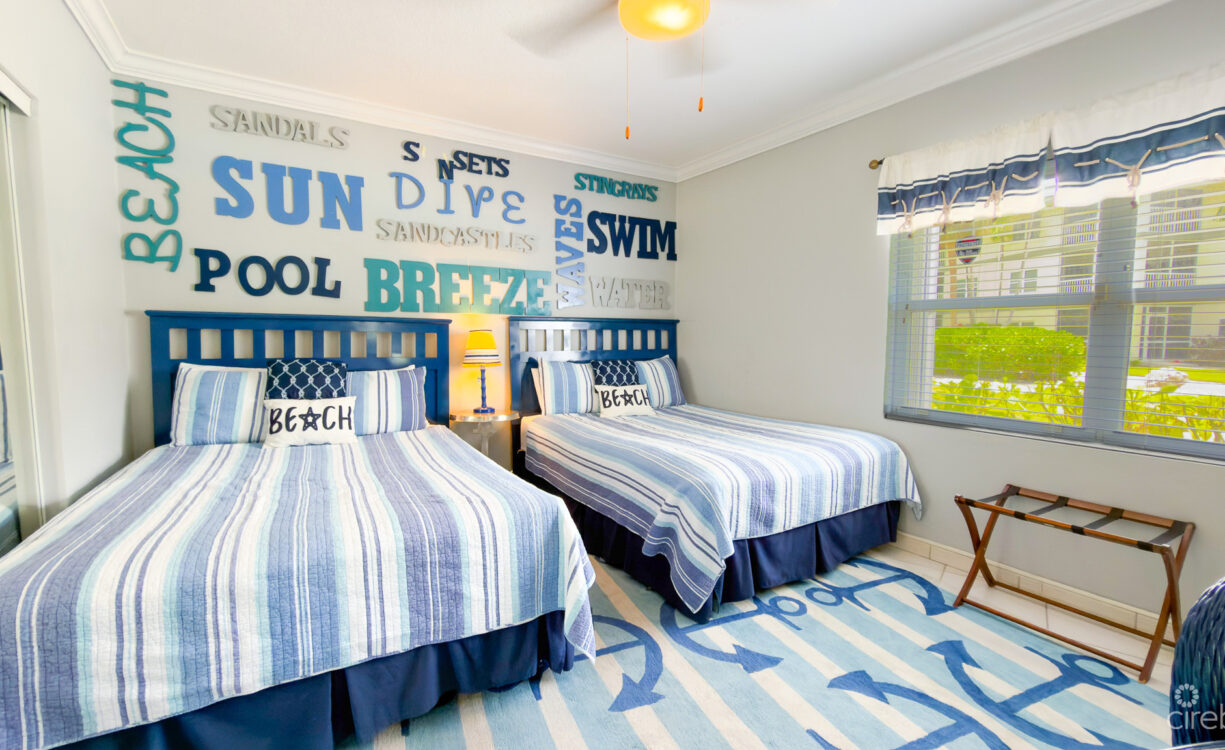 3 BED SEVEN MILE BEACHFRONT CONDO TAMARIND BAY