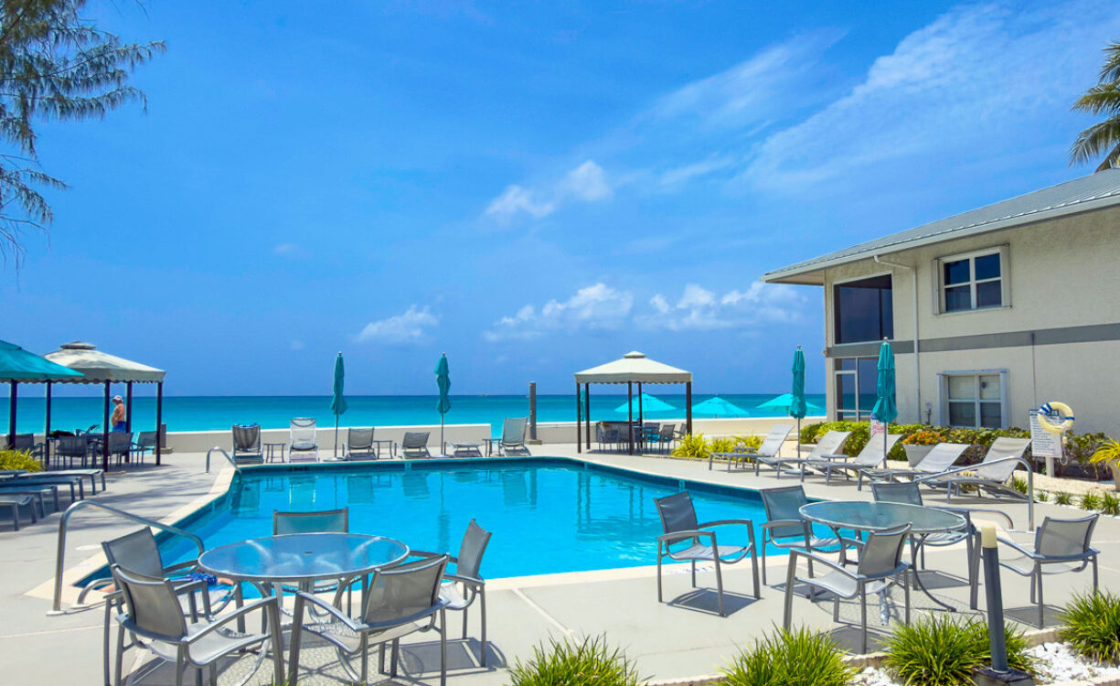 3 BED SEVEN MILE BEACHFRONT CONDO TAMARIND BAY
