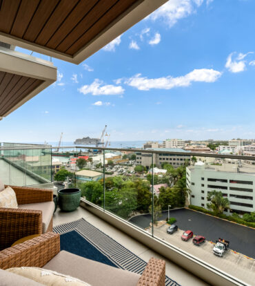 ONE GT RESIDENCES UPGRADED UNIT 815