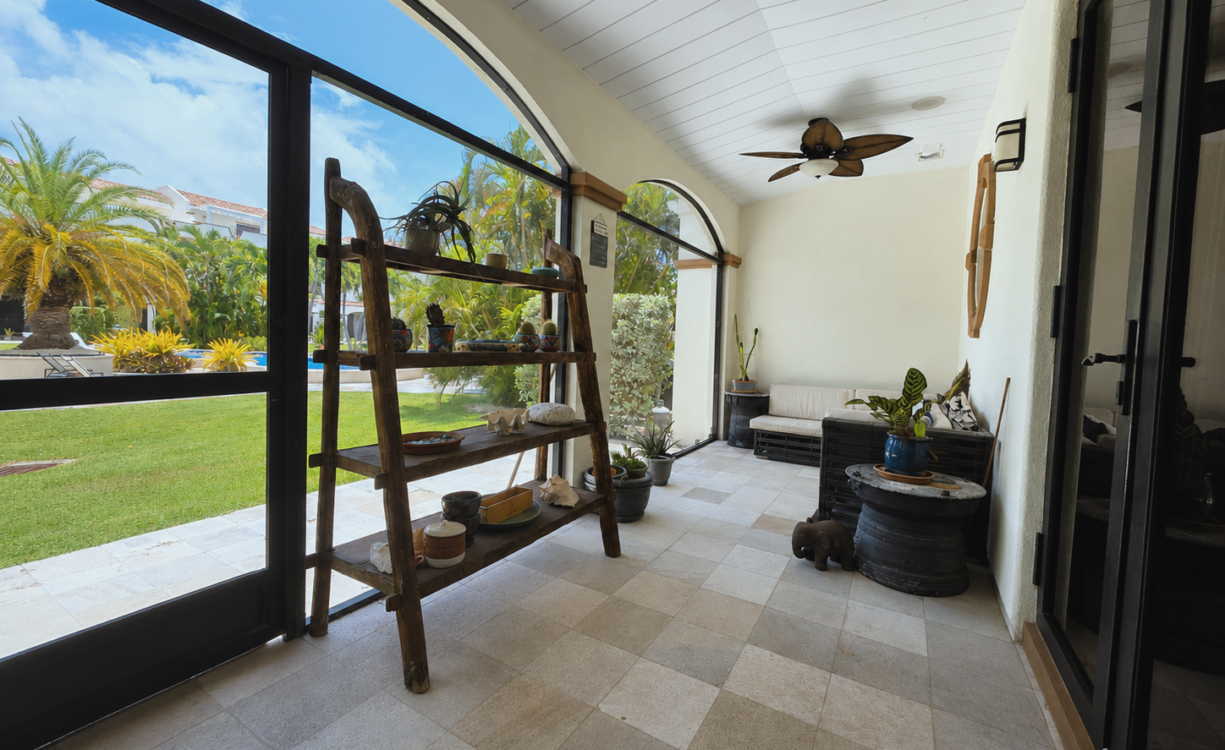 SAN SEBASTIAN PHASE 2 | 4BED/3.5BATH | GARDEN & POOL VIEW