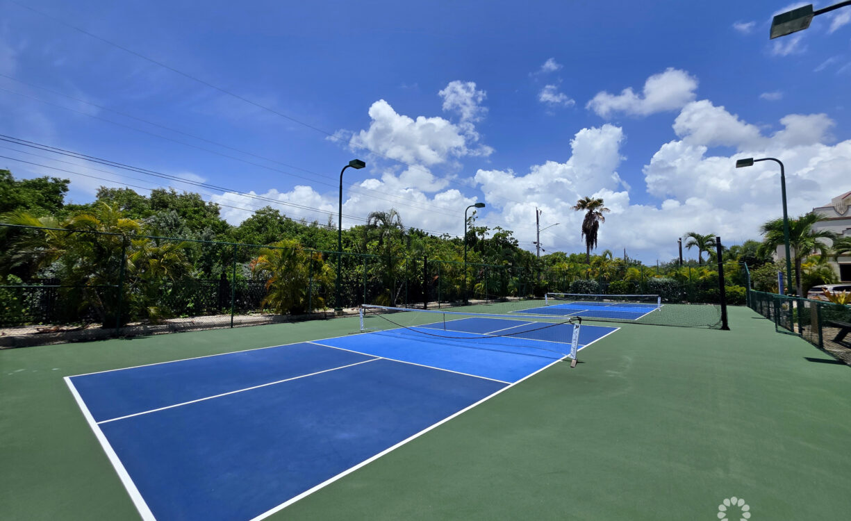 SAN SEBASTIAN PHASE 2 | 4BED/3.5BATH | GARDEN & POOL VIEW
