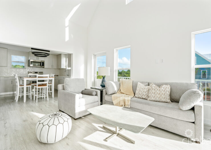 THE PALMS, LITTLE CAYMAN BEACHFRONT COTTAGE