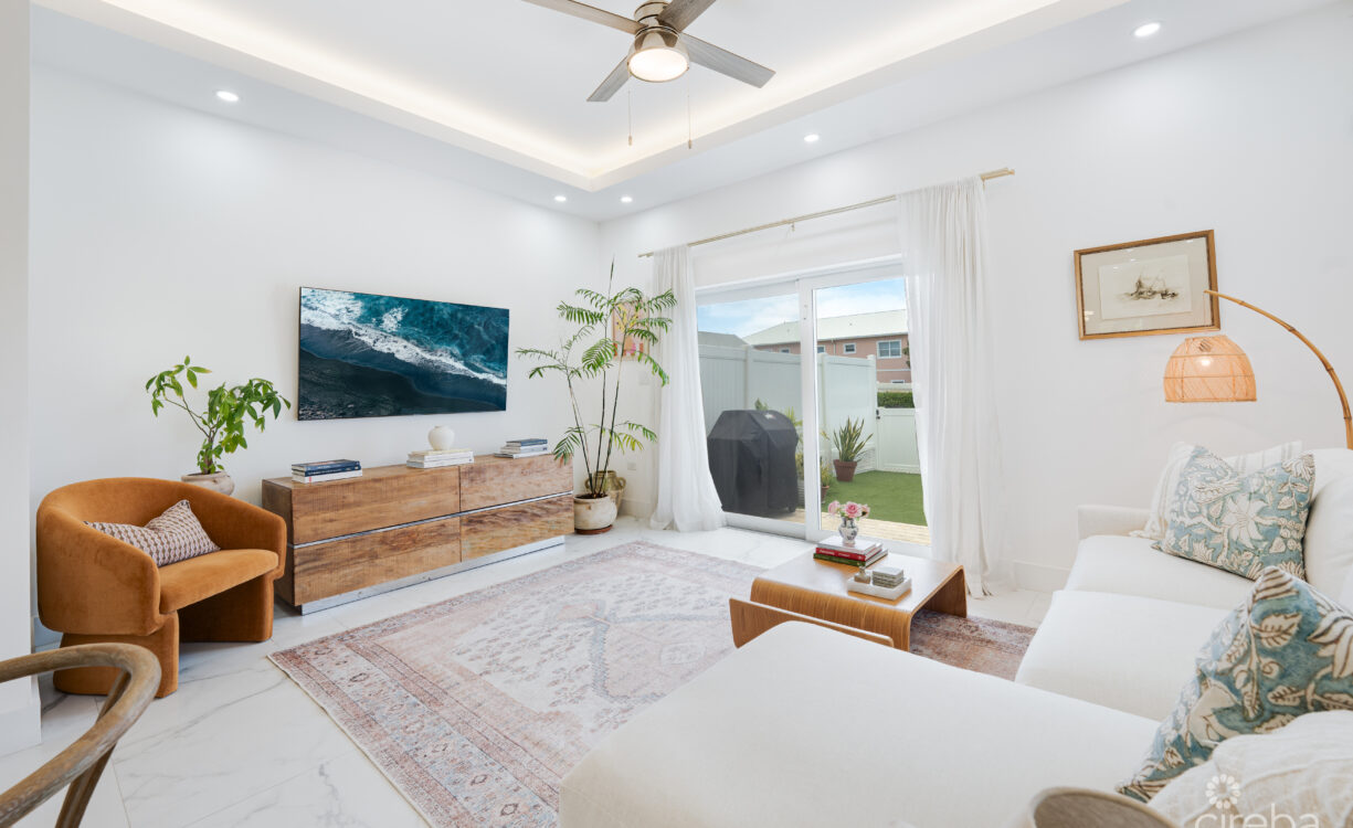 THE MANTRAS #18 | END UNIT IN SOUTH SOUND GATED DEVELOPMENT