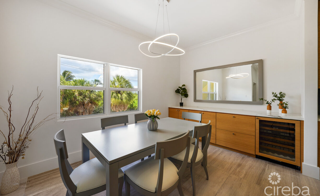 TURNBERRY  EAST #3 , CRYSTAL HARBOUR