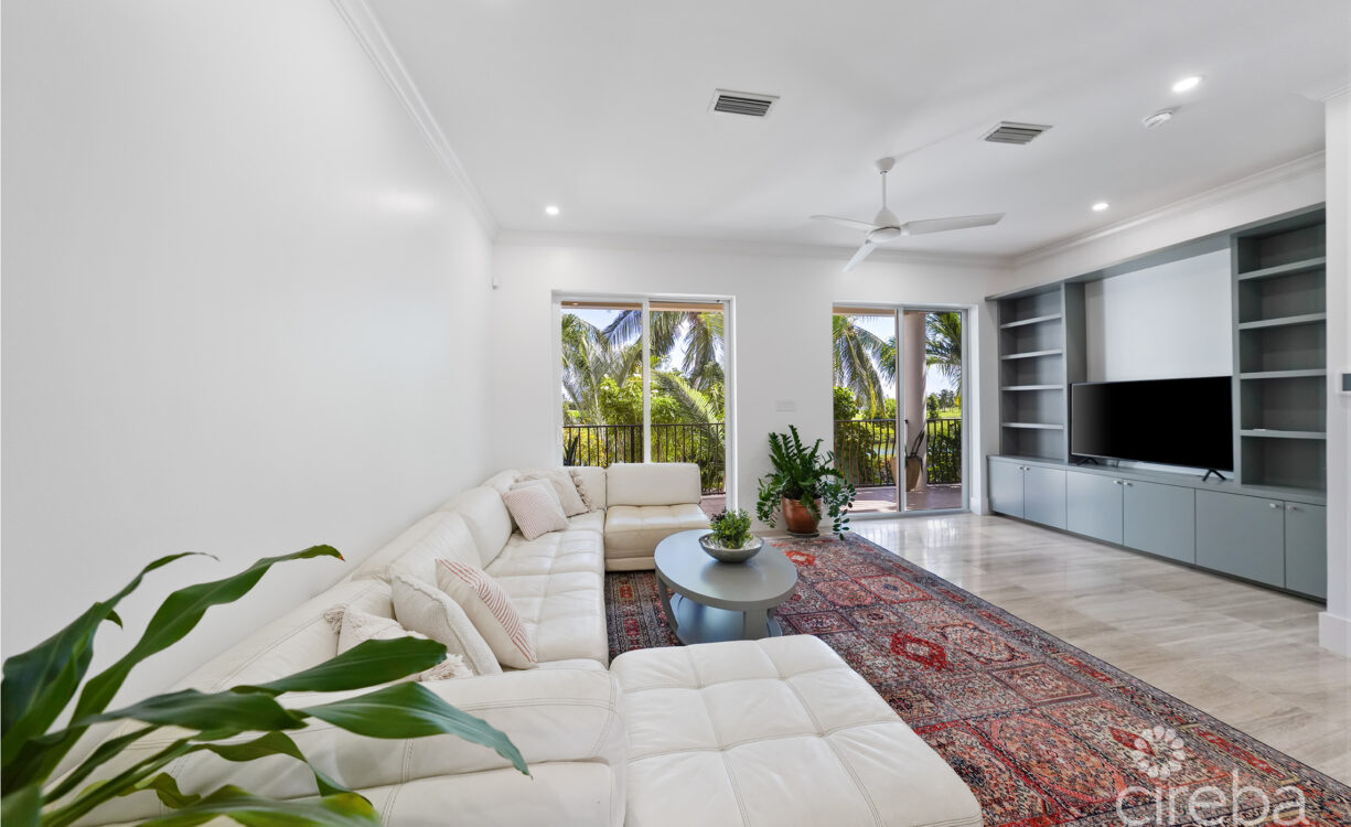 TURNBERRY  EAST #3 , CRYSTAL HARBOUR