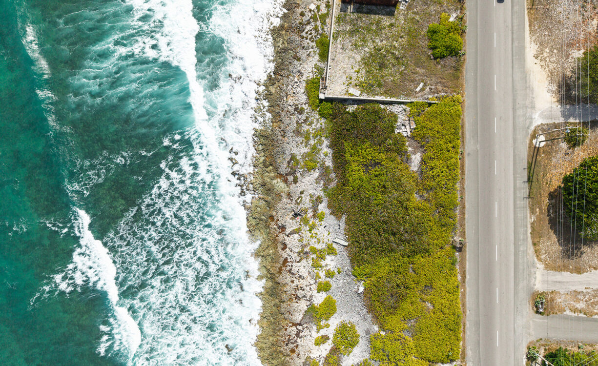 OCEAN FRONT LAND LOT - SEAVIEW RD