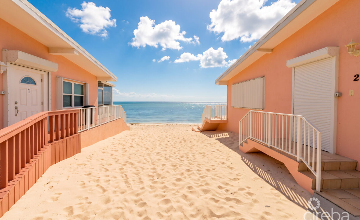 WINTERHAVEN BEACHFRONT 3 BED