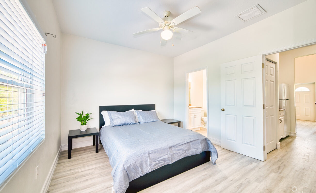 EXECUTIVE SUITES - 2 BED APARTMENT - GEORGETOWN - UNIT 30