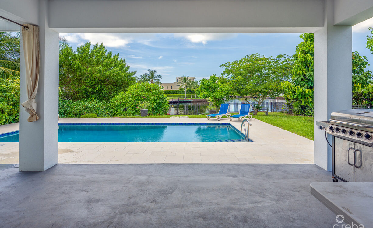 BIMIN DR - EXECUTIVE CANAL FRONT HOME IN GRAND HARBOUR