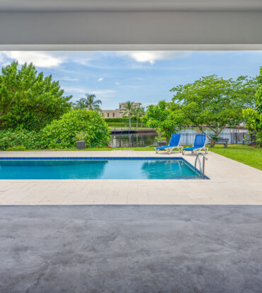 BIMIN DR - EXECUTIVE CANAL FRONT HOME IN GRAND HARBOUR