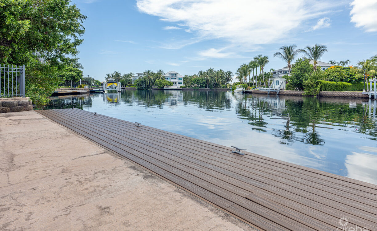 BIMIN DR - EXECUTIVE CANAL FRONT HOME IN GRAND HARBOUR
