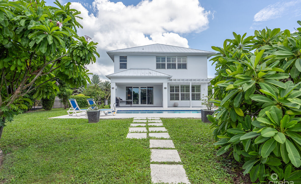 BIMIN DR - EXECUTIVE CANAL FRONT HOME IN GRAND HARBOUR