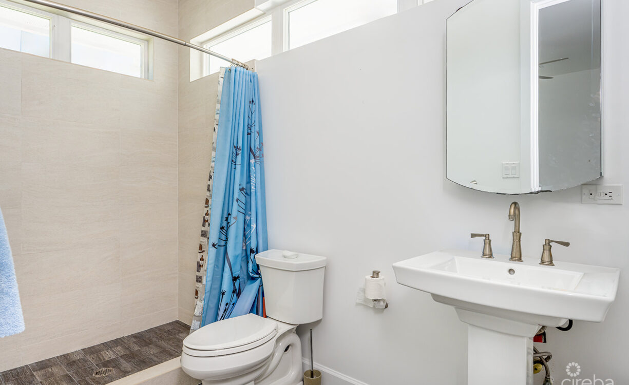 BIMIN DR - EXECUTIVE CANAL FRONT HOME IN GRAND HARBOUR