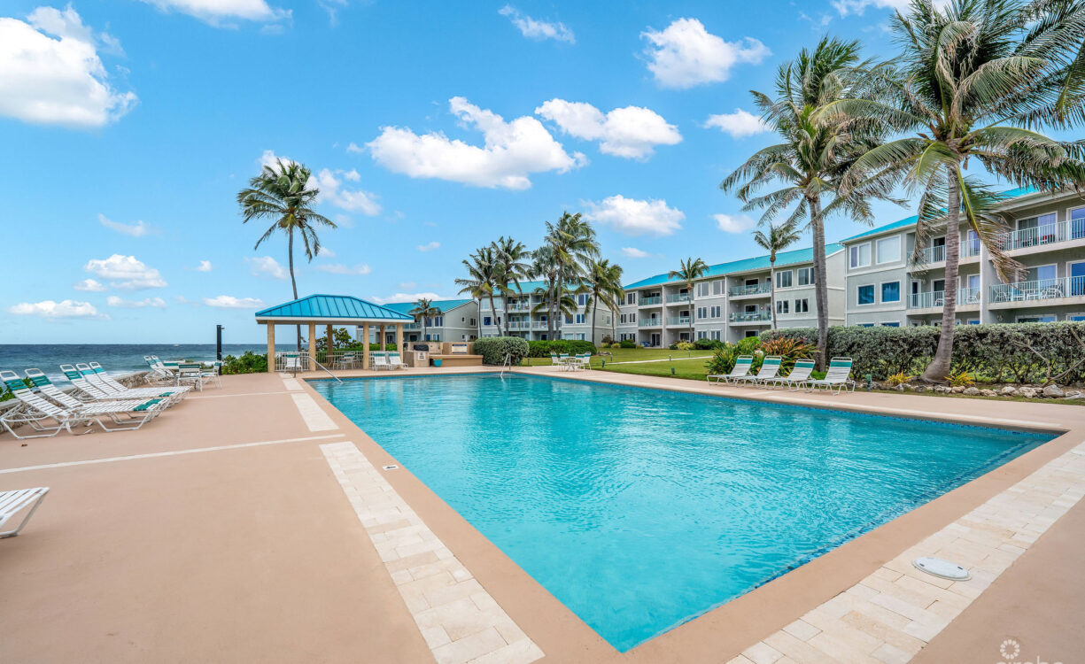 OCEAN POINTE VILLAS  3 BED, 2 BATH, 2ND FLOOR PENTHOUSE