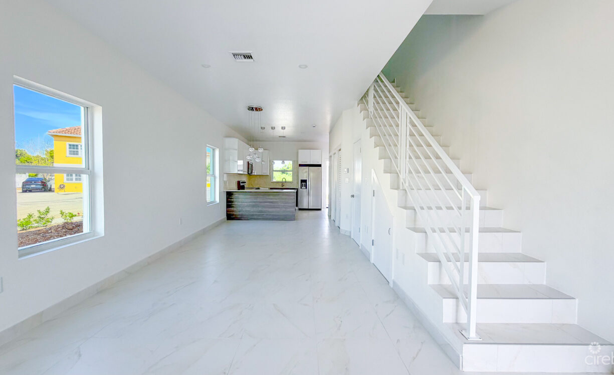 BRAND NEW SERENITY RETREAT 2 BEDROOM TOWNHOUSE