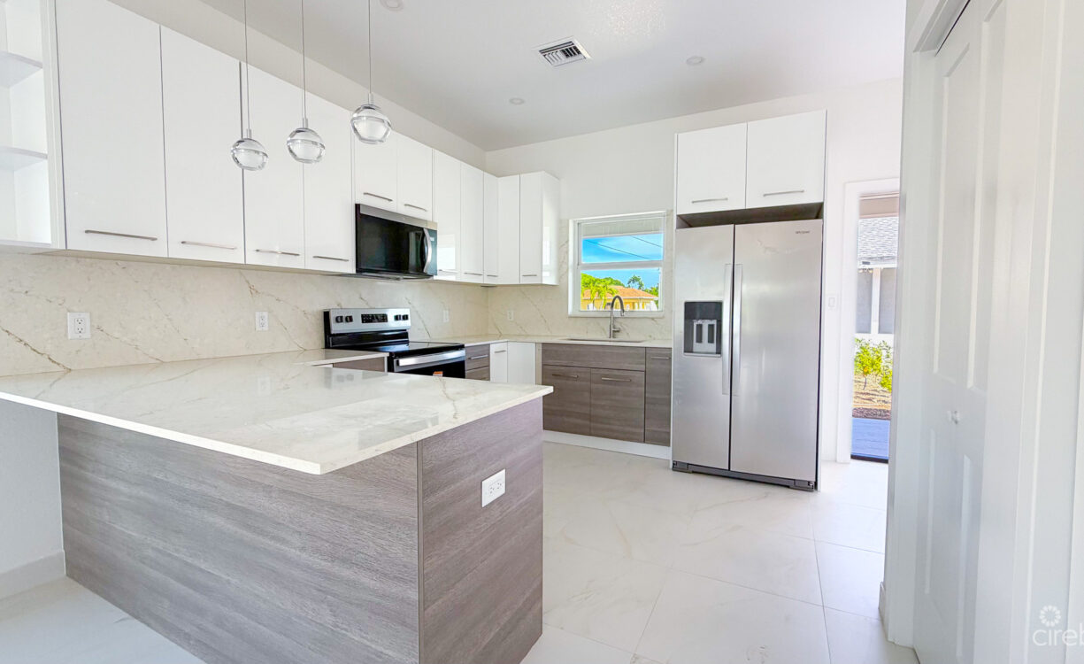 BRAND NEW SERENITY RETREAT 2 BEDROOM TOWNHOUSE