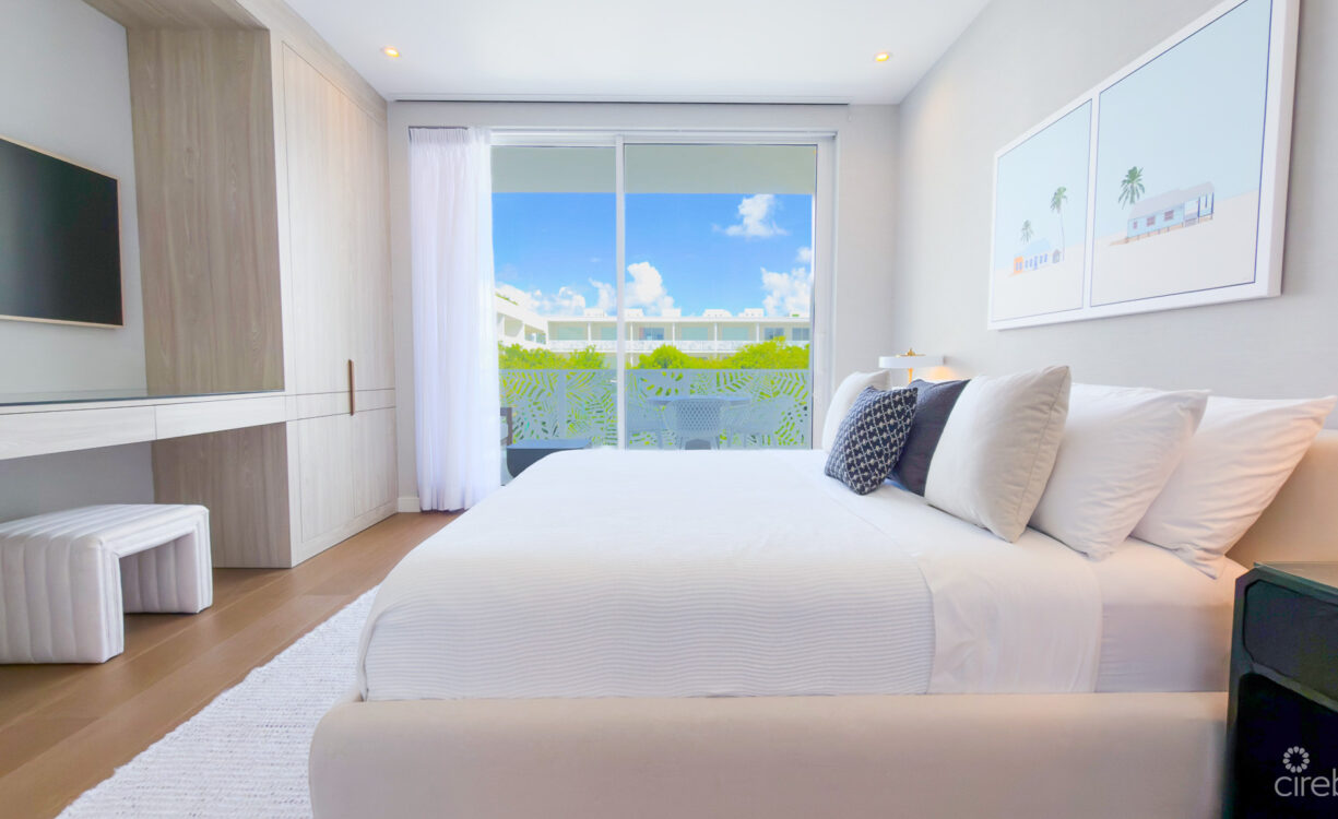 THE GROVE TOO - 1 BED CONDO