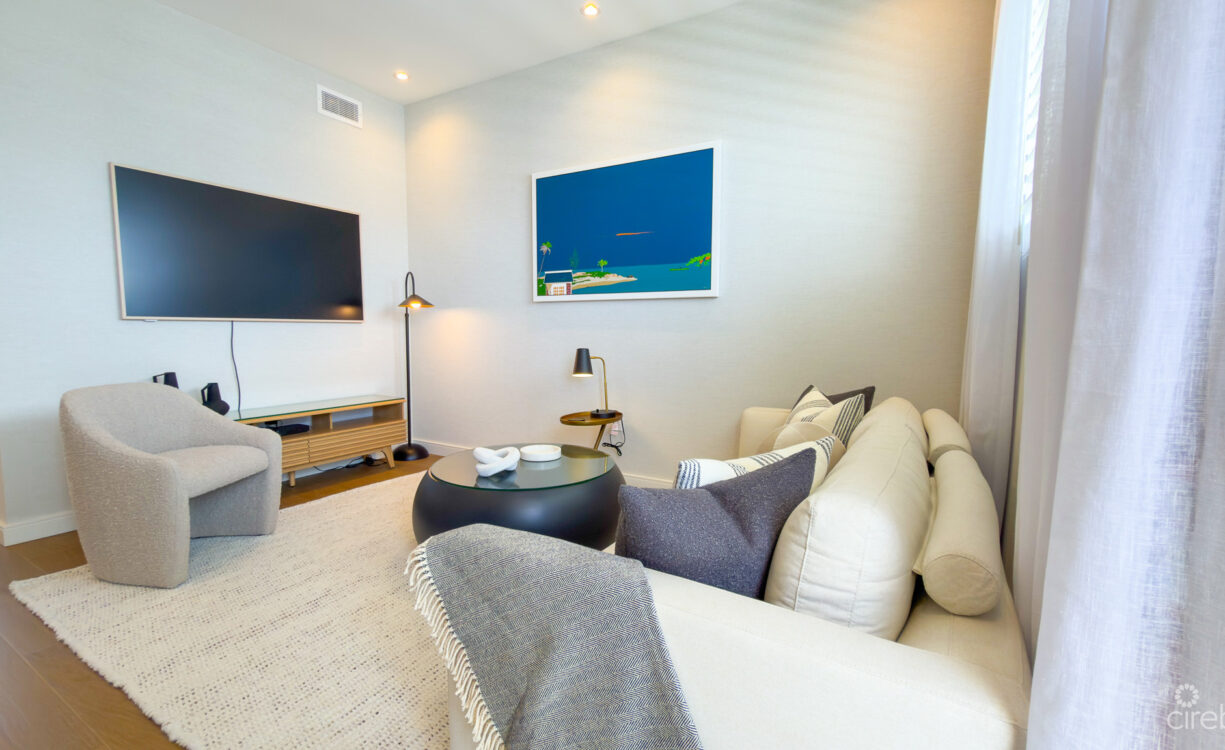 THE GROVE TOO - 1 BED CONDO