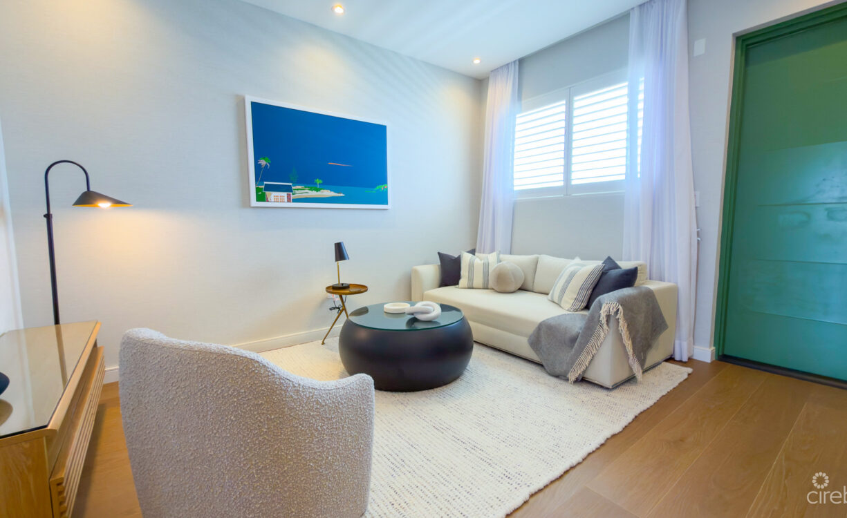 THE GROVE TOO - 1 BED CONDO