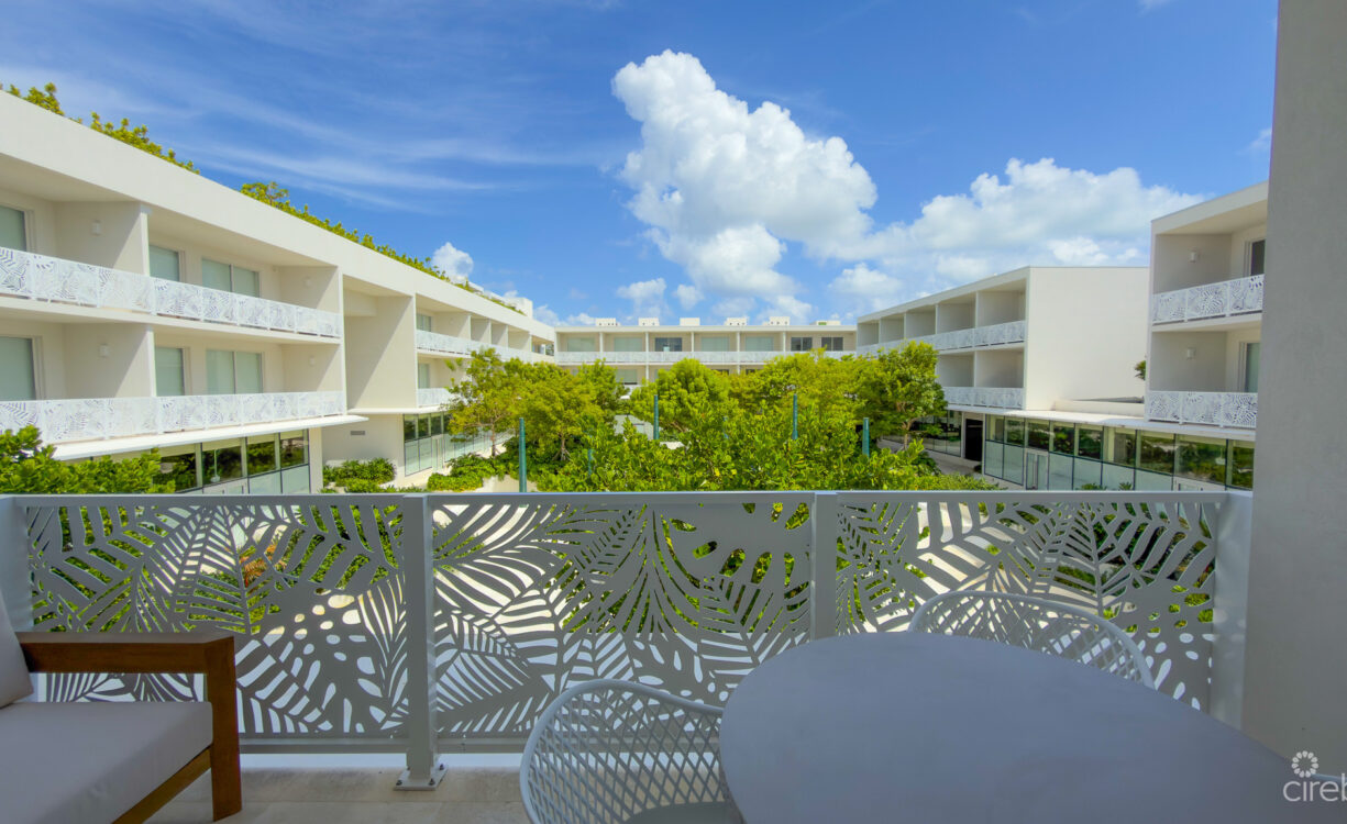 THE GROVE TOO - 1 BED CONDO