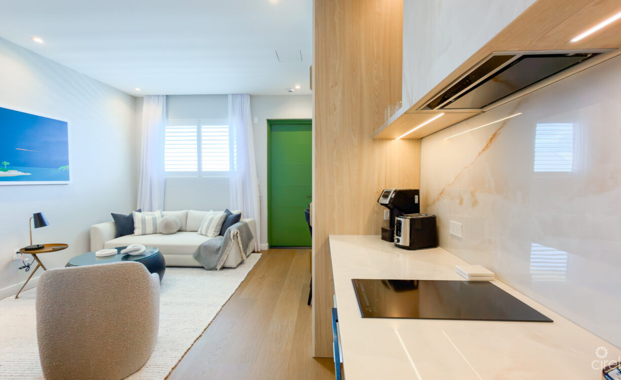 THE GROVE TOO - 1 BED CONDO