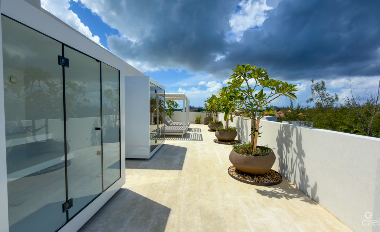 THE GROVE TOO - 1 BED CONDO