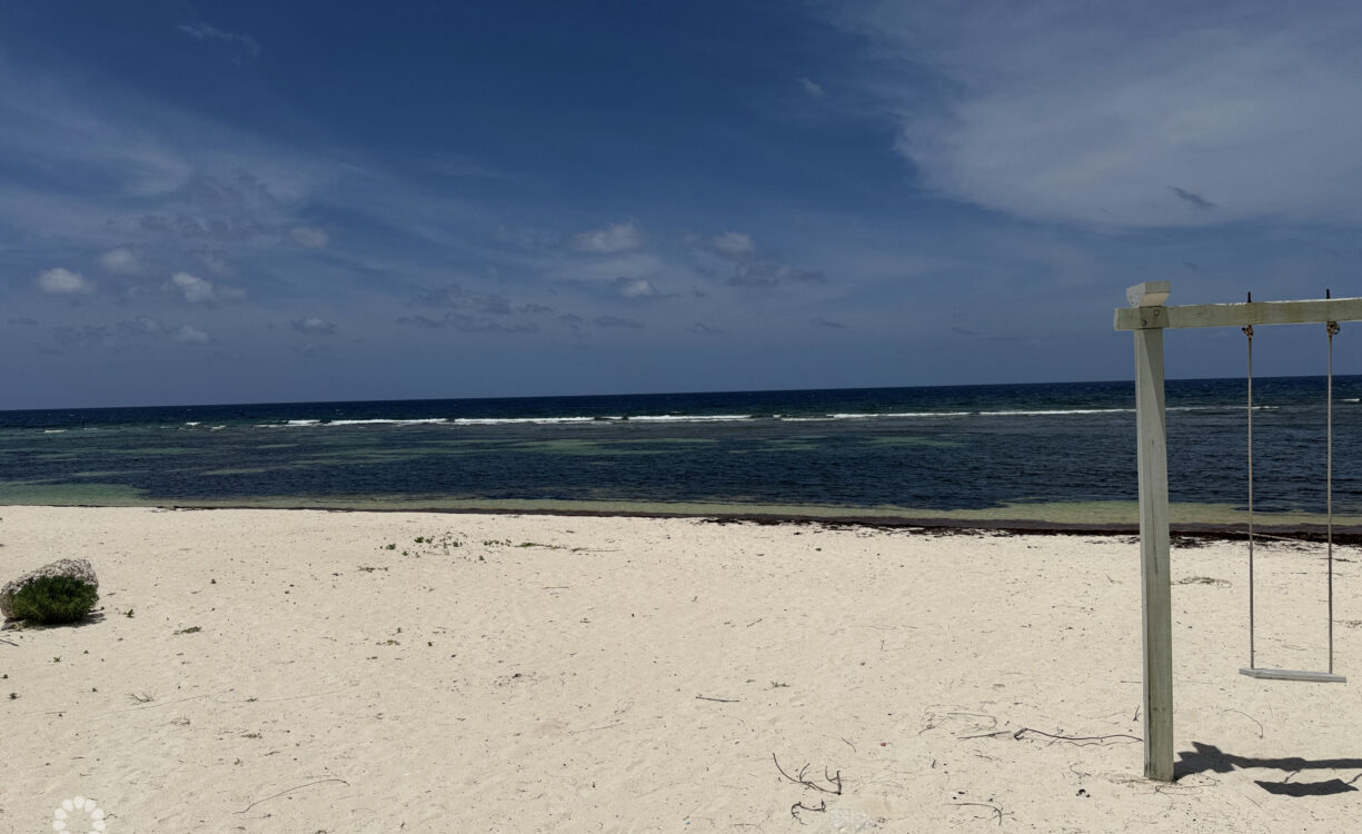RUM POINT DRIVE LARGE LOT 30