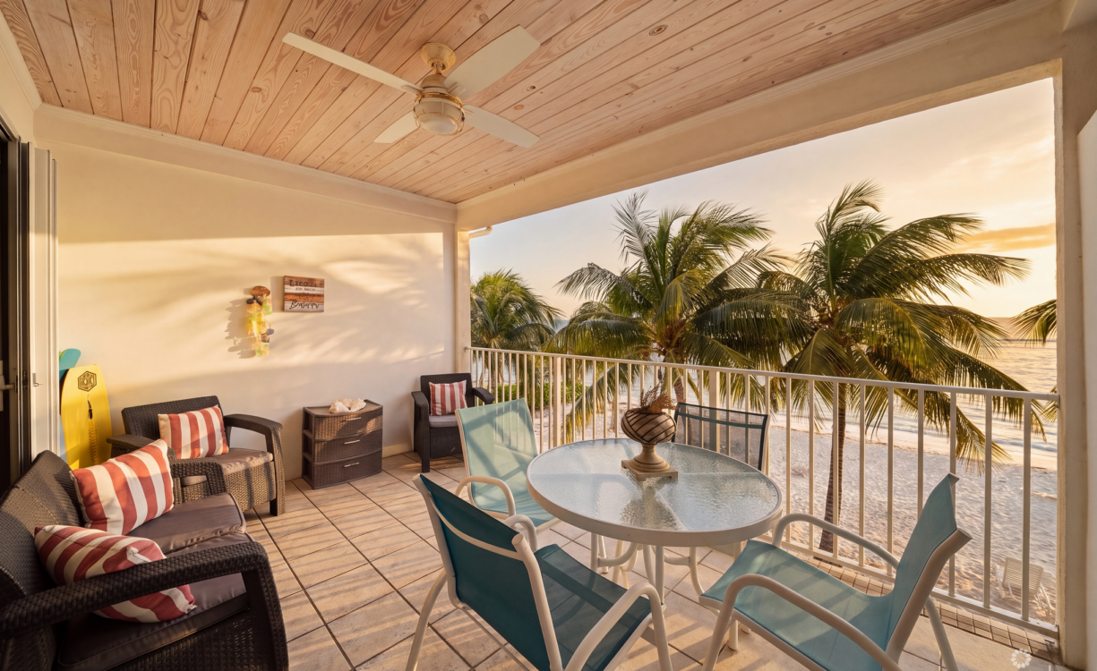 CORAL BAY VILLAGE #5 - BEACHFRONT CONDO