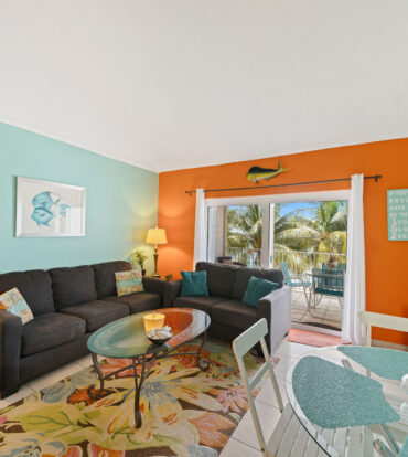 CORAL BAY VILLAGE #5 - BEACHFRONT CONDO
