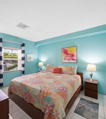 CORAL BAY VILLAGE #5 - BEACHFRONT CONDO