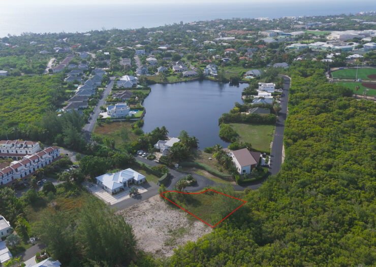 THE LAKES, SOUTH SOUND - RARE 0.2870-ACRE CORNER LOT