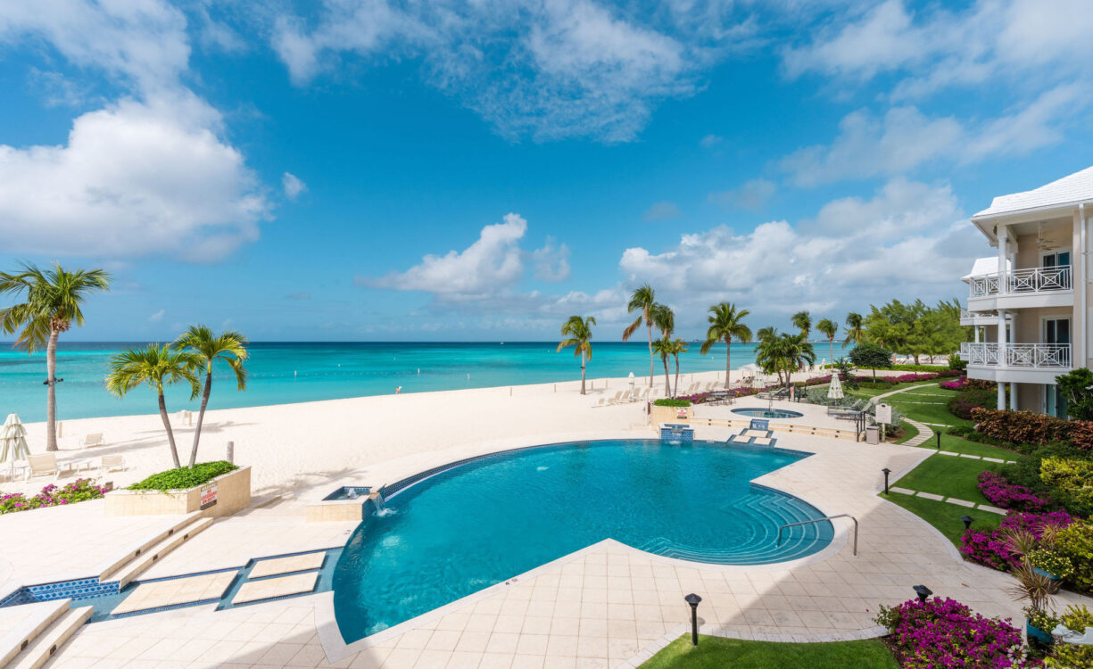 PINNACLE #34 BEACHFRONT PENTHOUSE WITH GARAGE