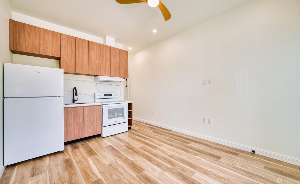 GREENWOOD SIX #6 | PRIME CENTRAL GT INVESTMENT