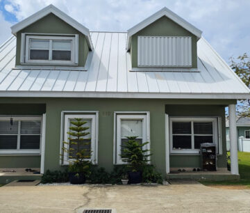 DUPLEX INVESTMENT PROPERTY - AURORA DRIVE, WEST BAY
