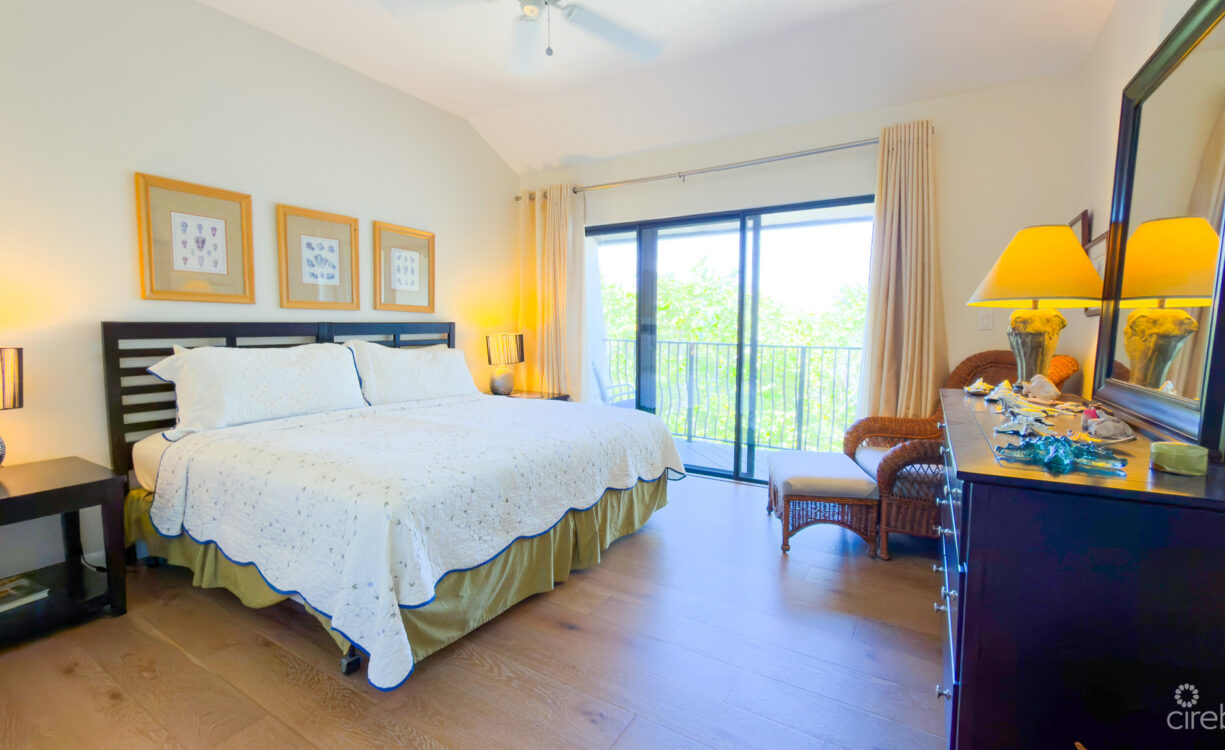 VILLAS PAPPAGALLO 2 BED OCEANFRONT