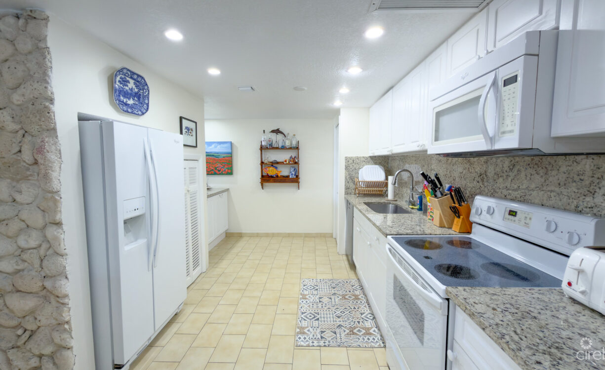 VILLAS PAPPAGALLO 2 BED OCEANFRONT