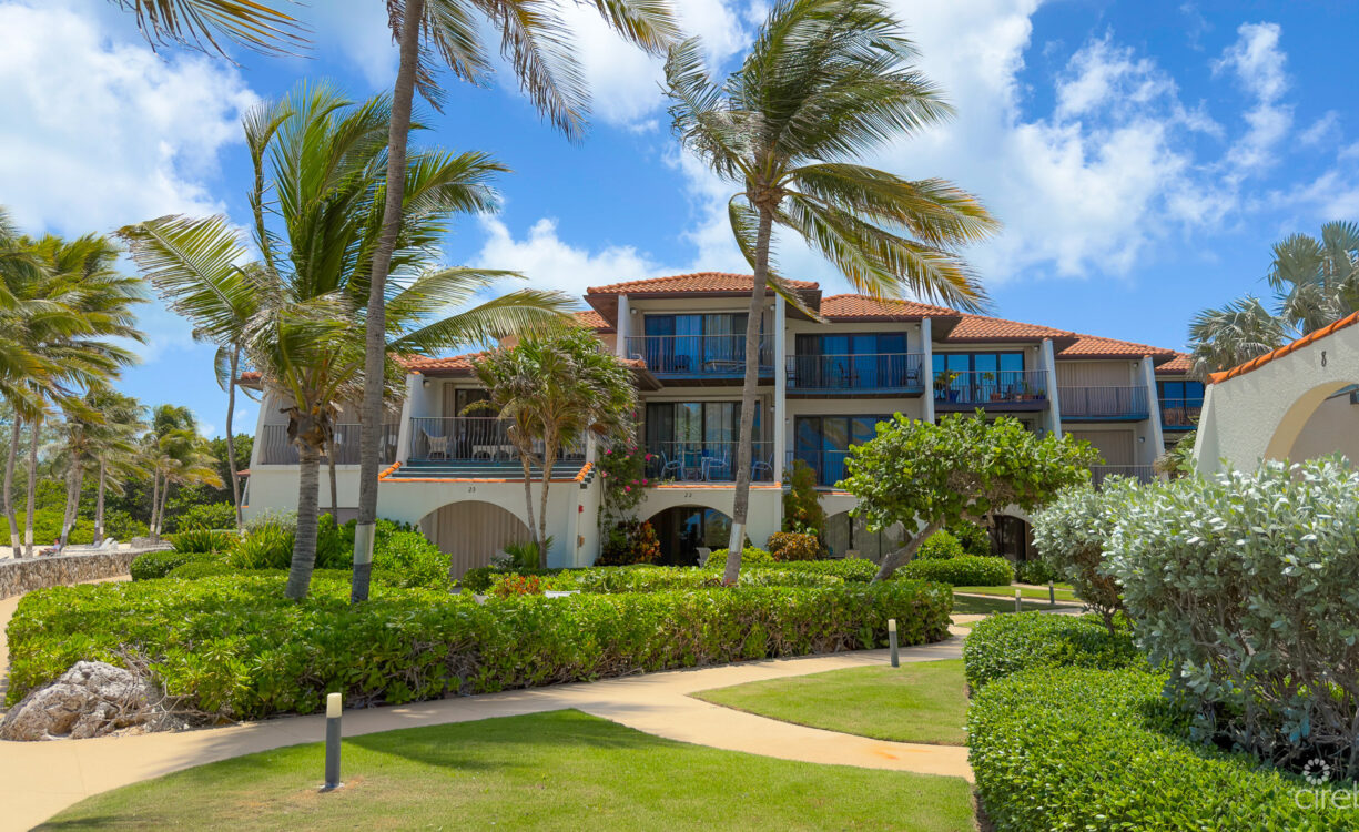 VILLAS PAPPAGALLO 2 BED OCEANFRONT