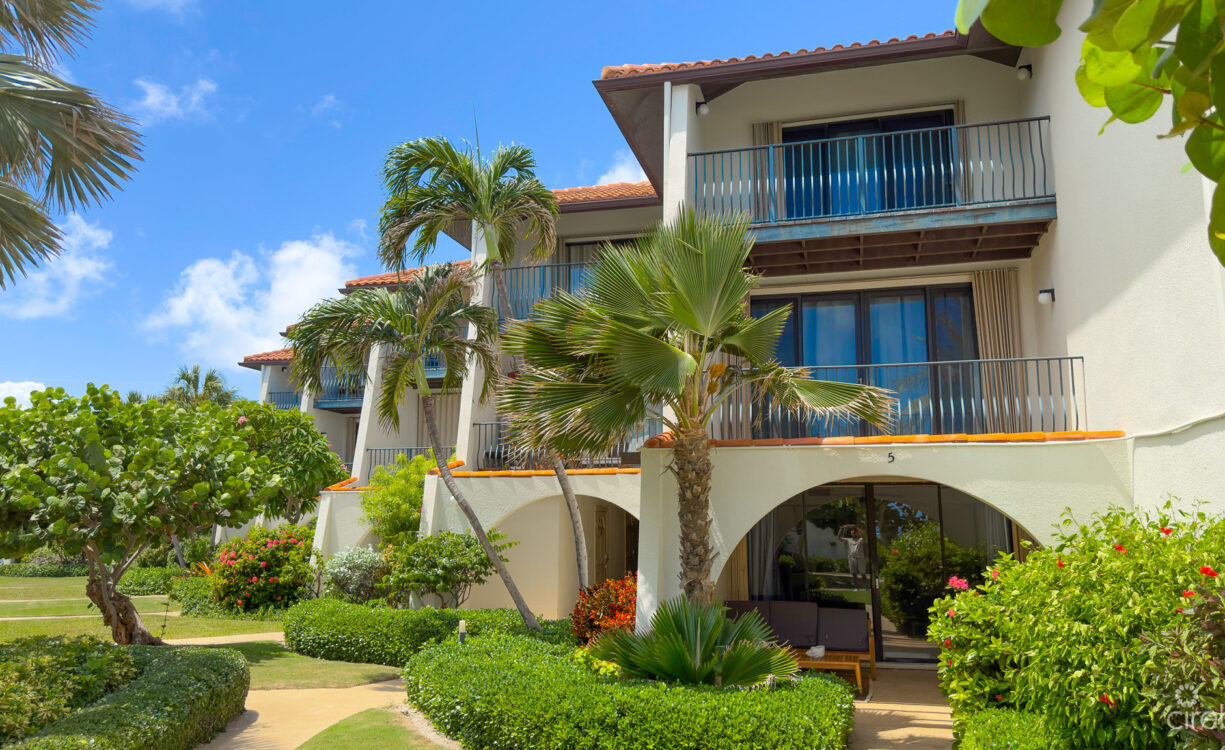 VILLAS PAPPAGALLO 2 BED OCEANFRONT