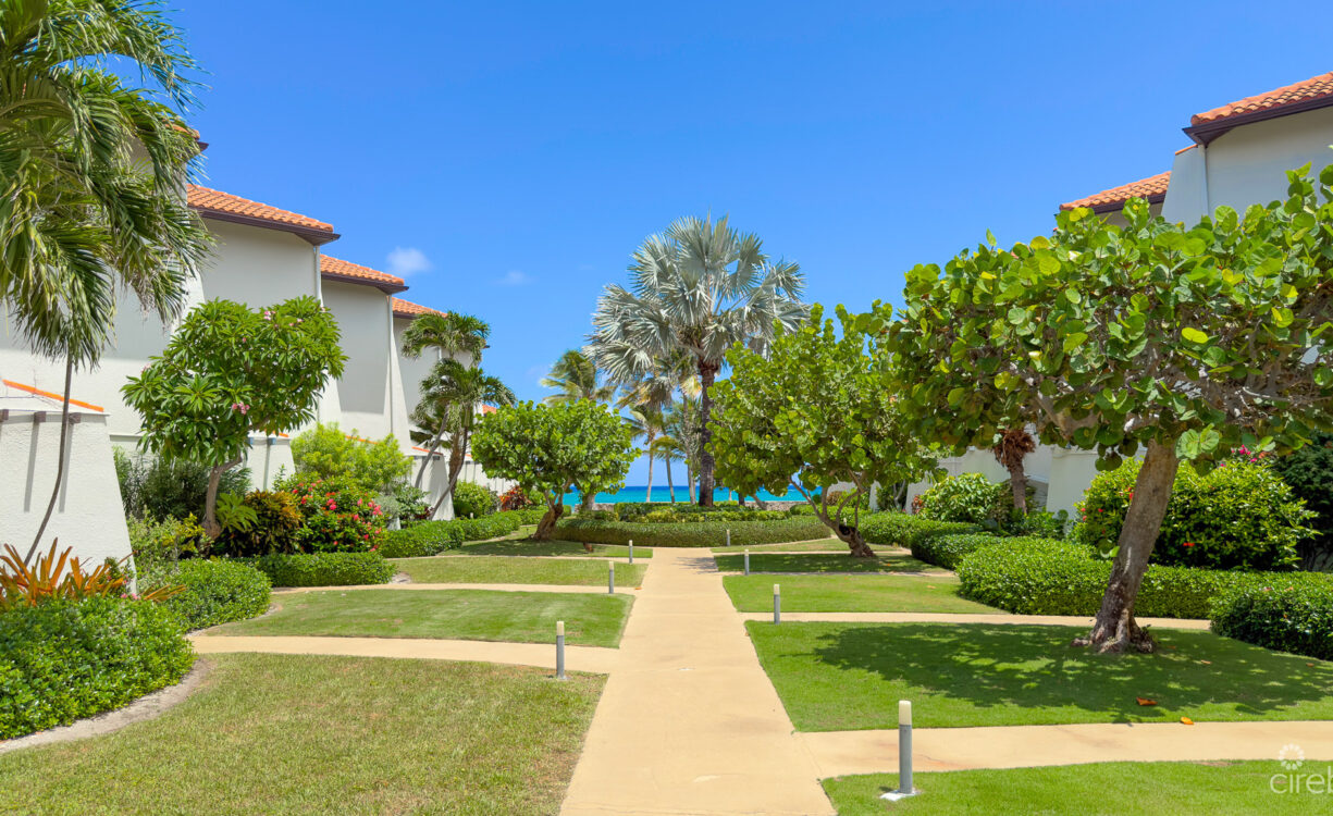 VILLAS PAPPAGALLO 2 BED OCEANFRONT