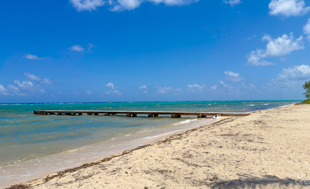 VILLAS PAPPAGALLO 2 BED OCEANFRONT