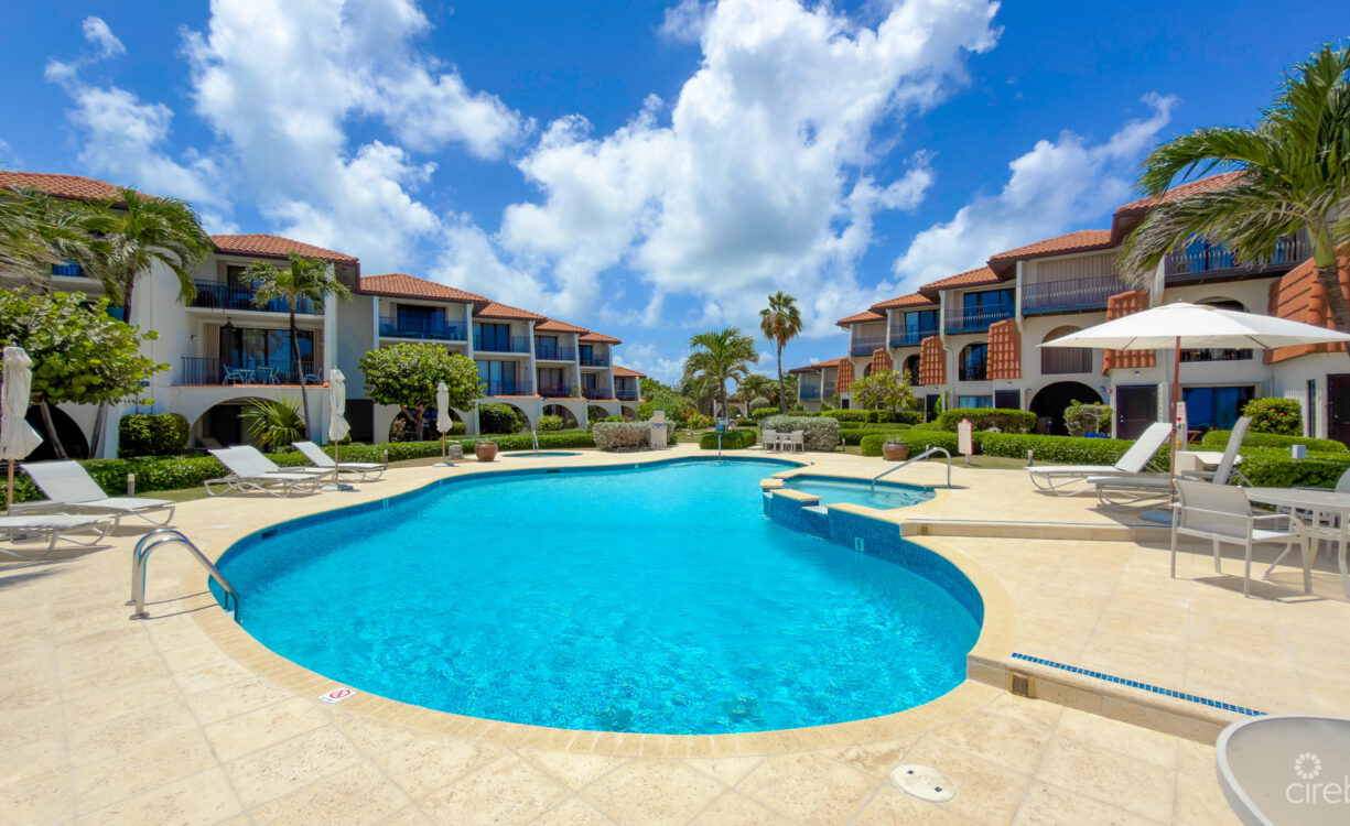 VILLAS PAPPAGALLO 2 BED OCEANFRONT